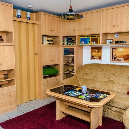Schoene, Gemuetliche Wohnung Λειψία Εξωτερικό φωτογραφία