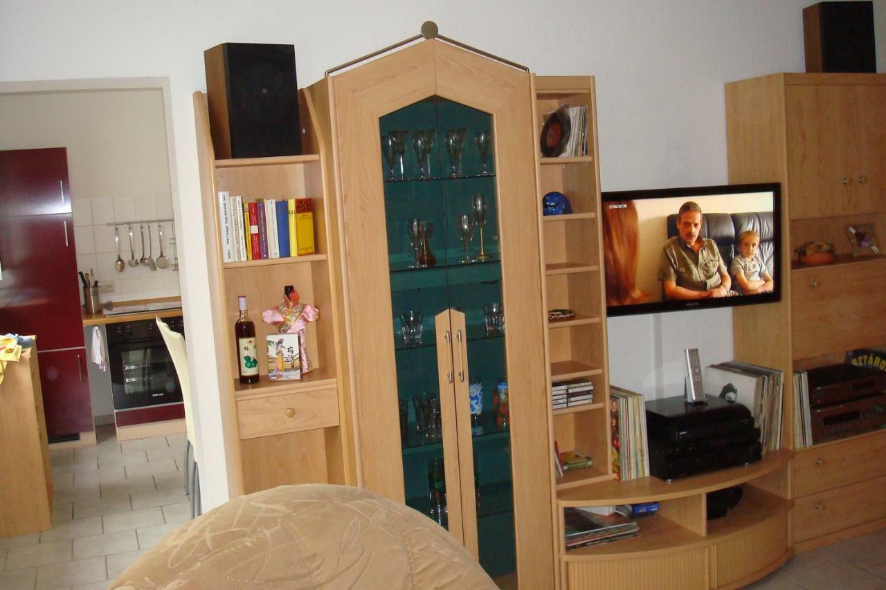 Schoene, Gemuetliche Wohnung Λειψία Εξωτερικό φωτογραφία